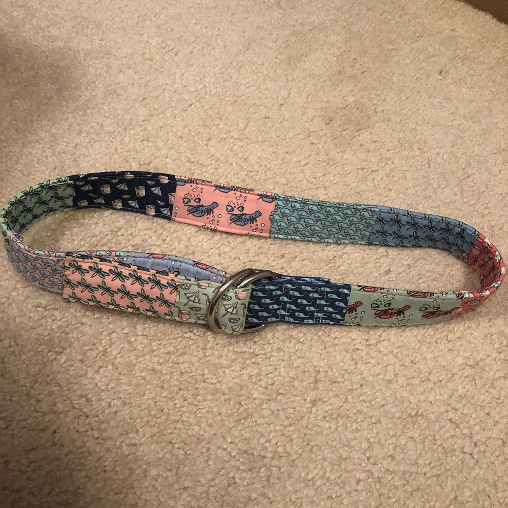 Vineyard Vines boys size small belt